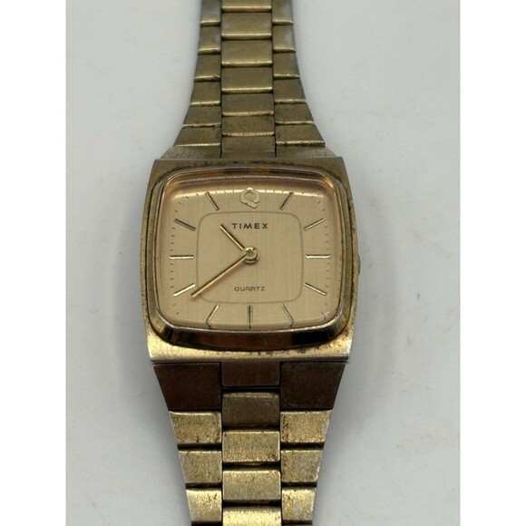 Vintage Women's Timex Kcell Wristwatch Gold Tone Needs Battery - Picture 1 of 5
